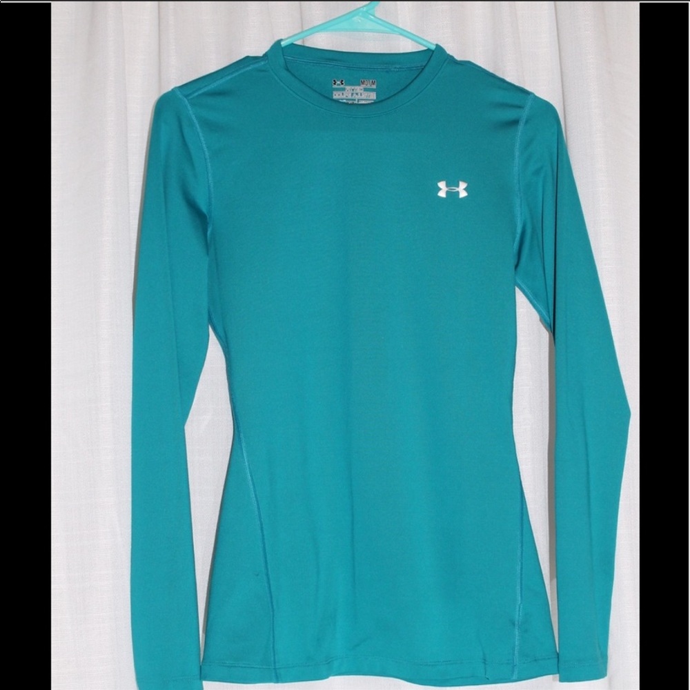 Under Armour fitted cold gear M